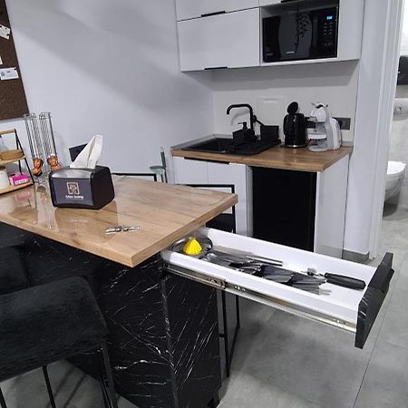 Casa Chiper - Apartament Etaj 1 Braşov Esterno foto