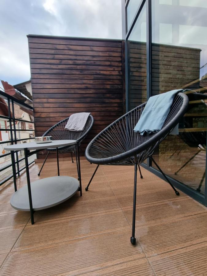 Casa Chiper - Apartament Etaj 1 Braşov Esterno foto
