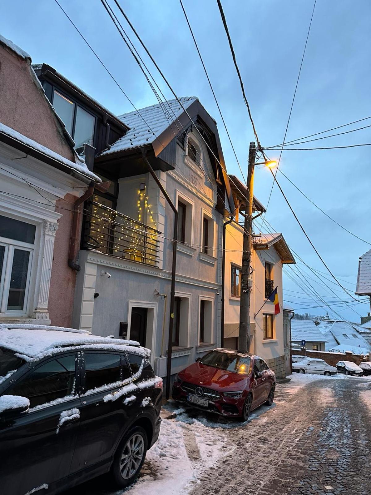 Casa Chiper - Apartament Etaj 1 Braşov Esterno foto